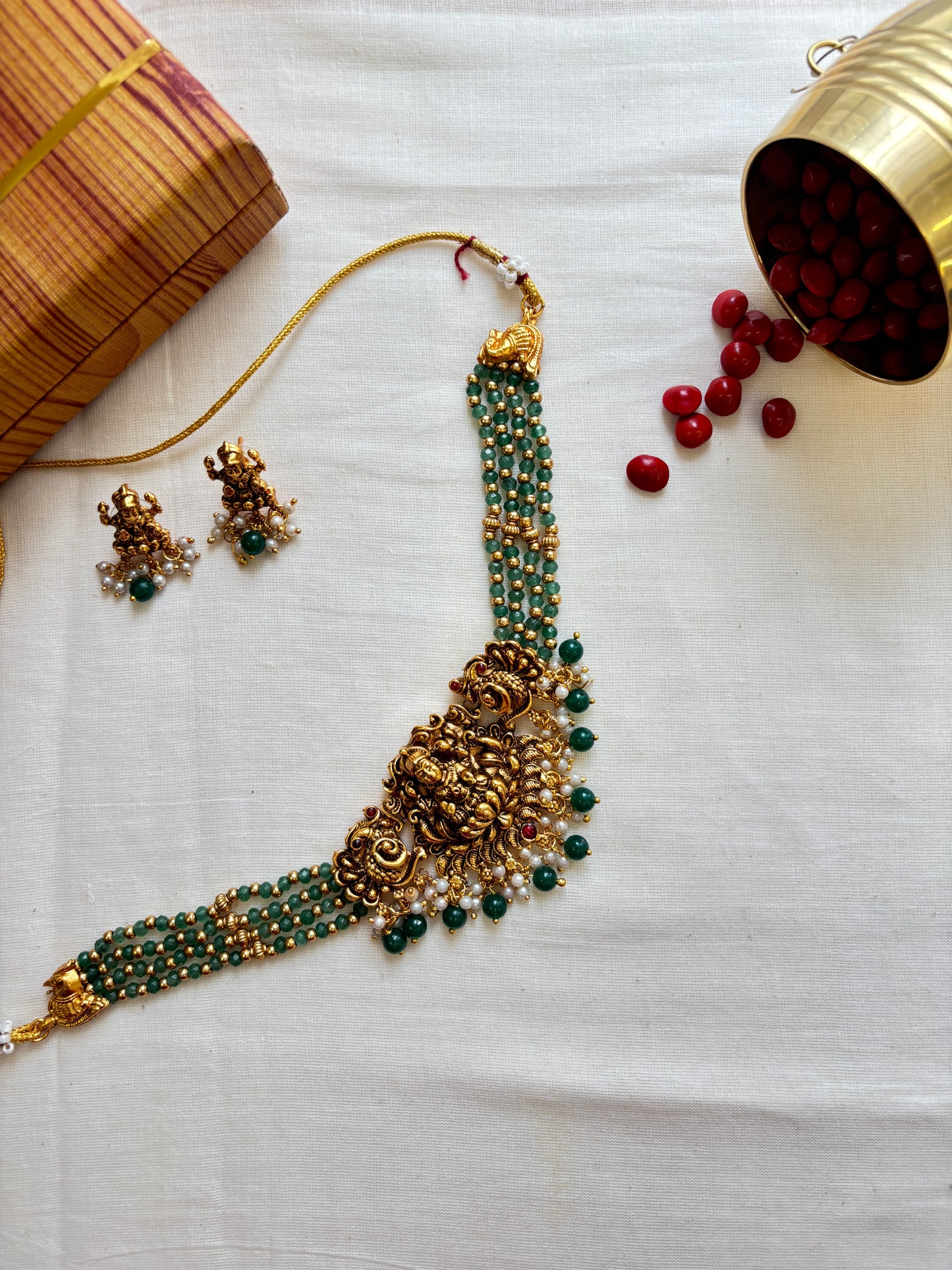 Lakshmi green beaded choker - PRD1502