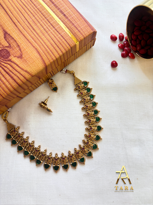 Sreemukhi Necklace Green