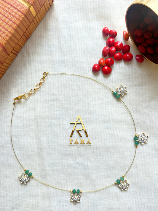 Floral Invisible Necklace - green