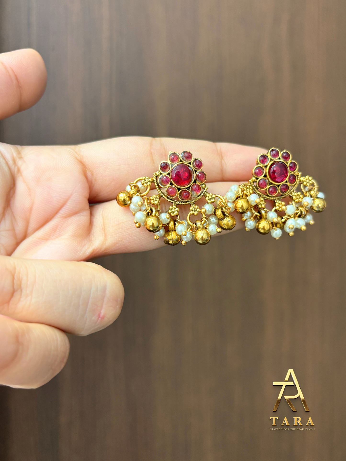 Small Mullamottu Necklace with Earrings