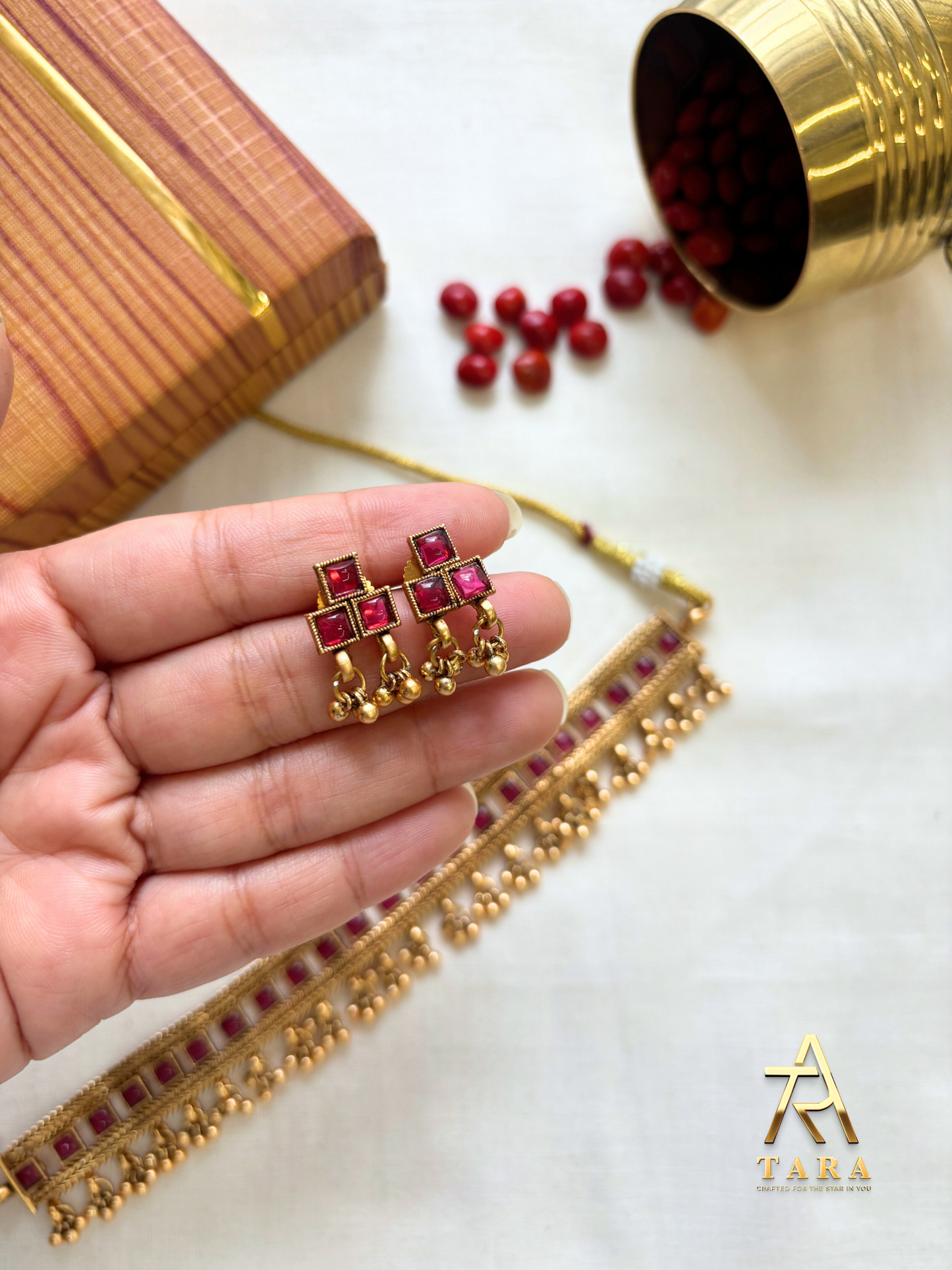 Single layer choker with gungroo -PRD1515